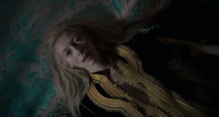 Only Lovers Left Alive (2013)