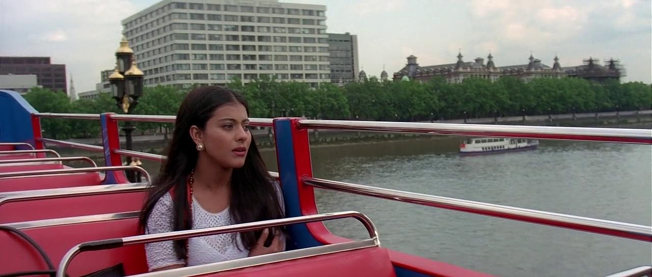 Dilwale Dulhania Le Jayenge (1995)